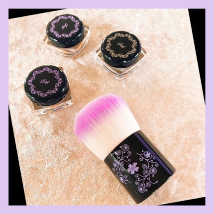 ミネラルメイクアップ トライアルセット/レイチェル ワイン/トライアルキットを使ったクチコミ(2枚目)