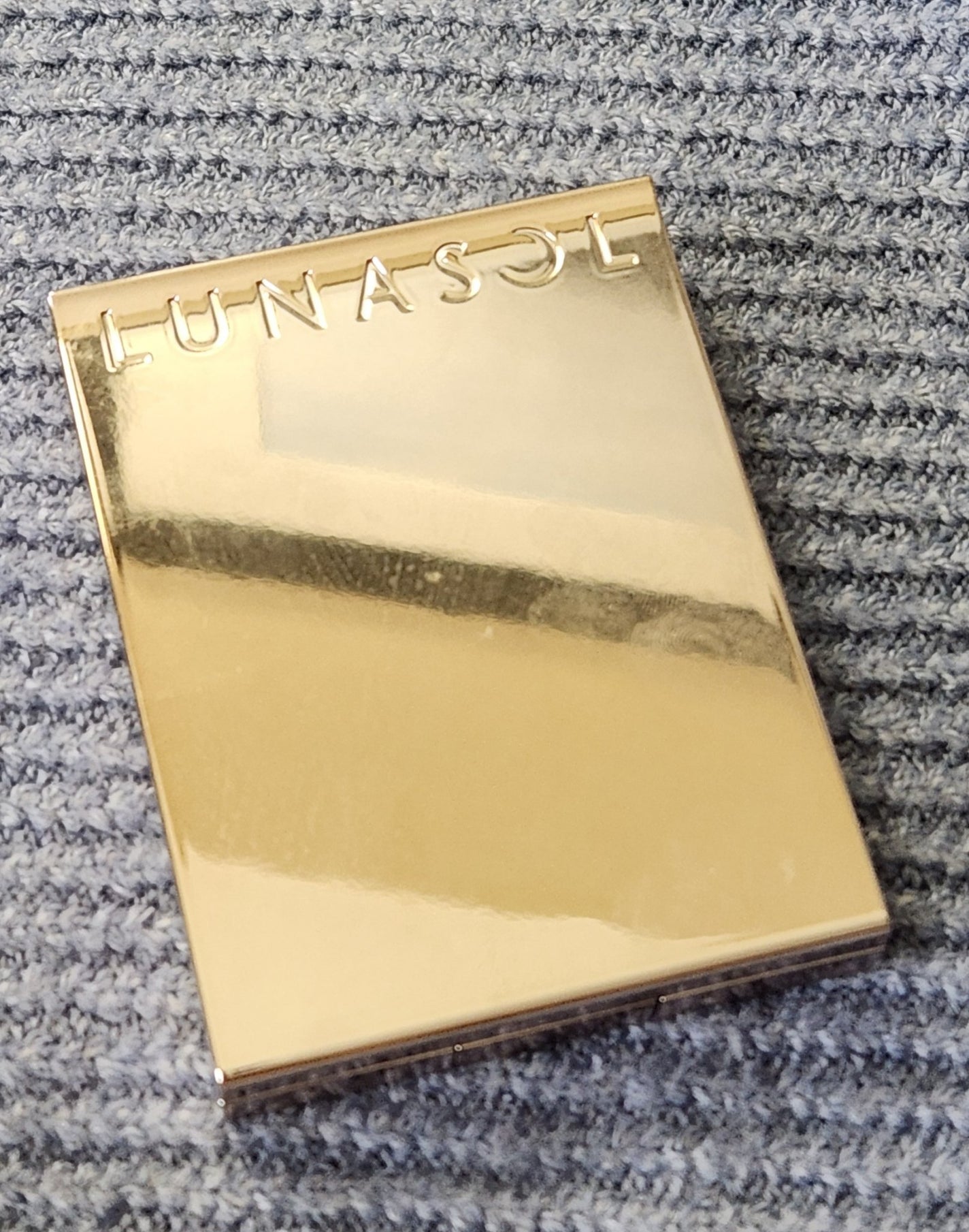 アイカラーレーション/LUNASOL/アイシャドウパレットを使ったクチコミ(3枚目)