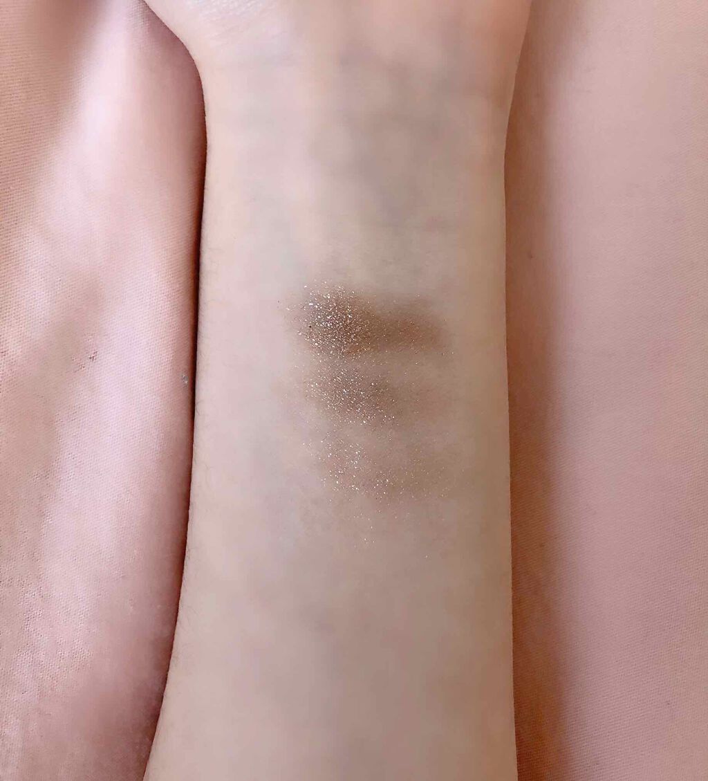 16CANDY ROCK PEAEL POWDER/16BRAND/単色アイシャドウを使ったクチコミ（2枚目）