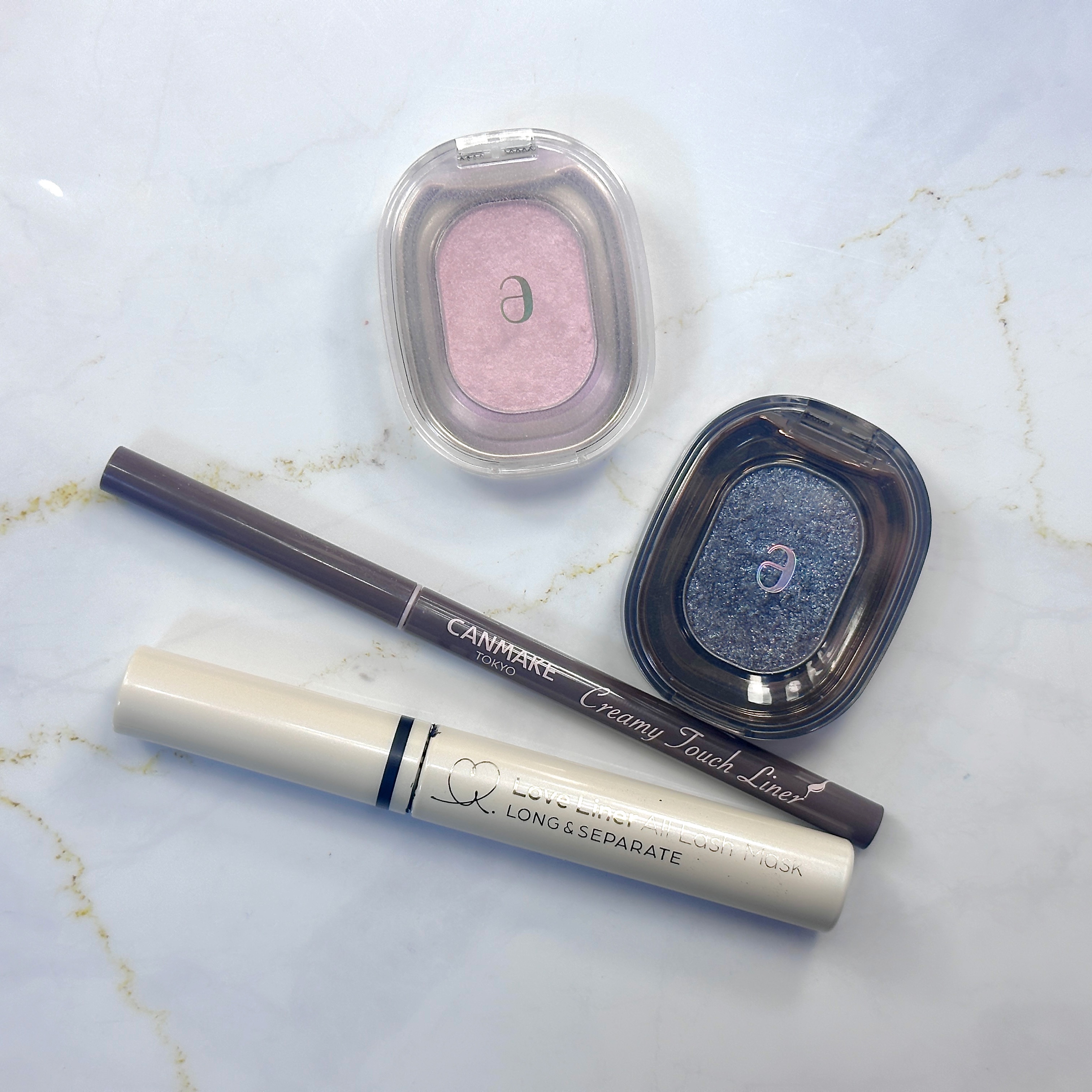 ASTRAL LIGHT EYESHADOW/Ameli/単色アイシャドウを使ったクチコミ（1枚目）