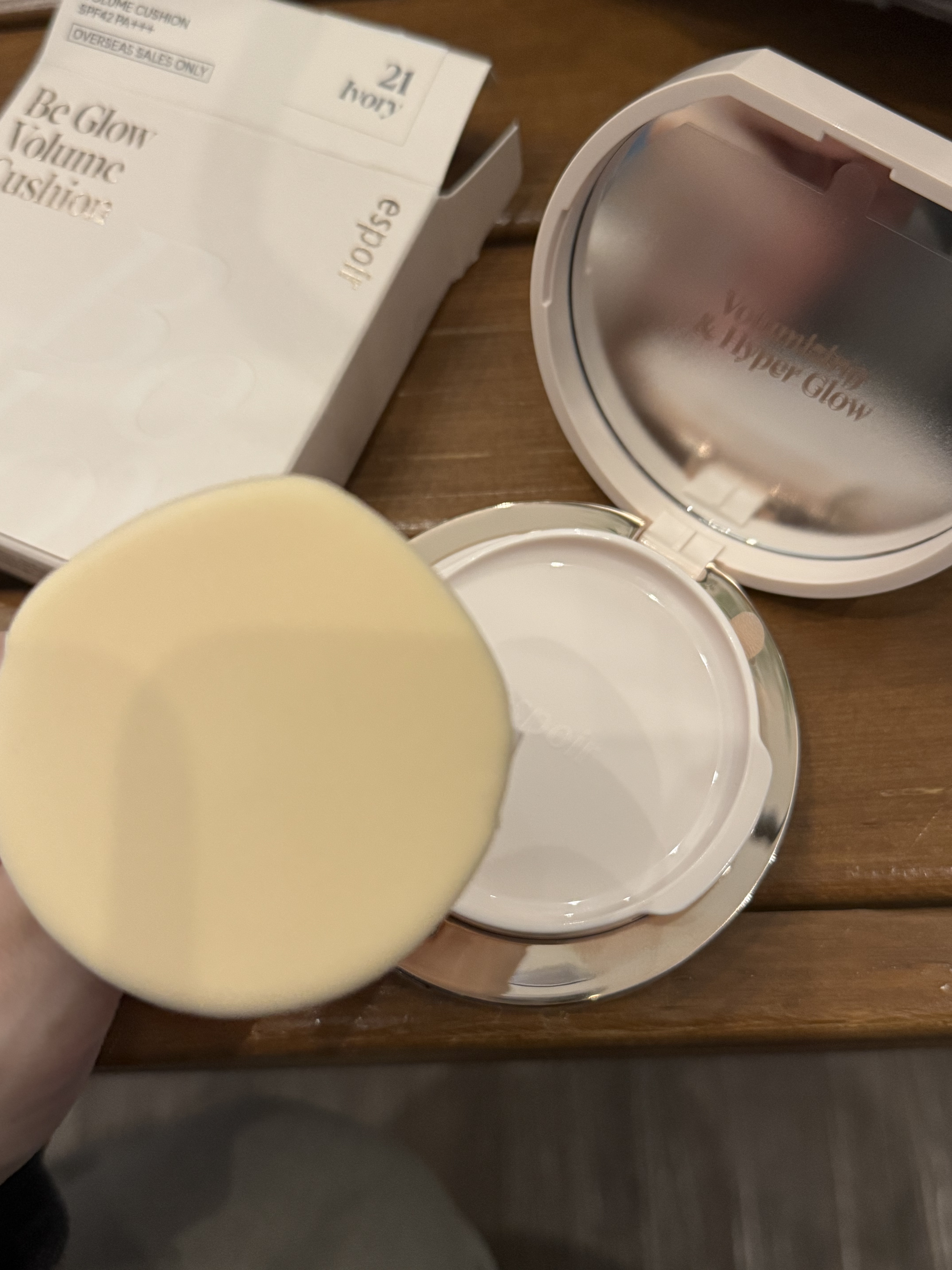 エスポア ビーグロー ボリュームクッション/espoir/クッションファンデーションを使ったクチコミ（3枚目）