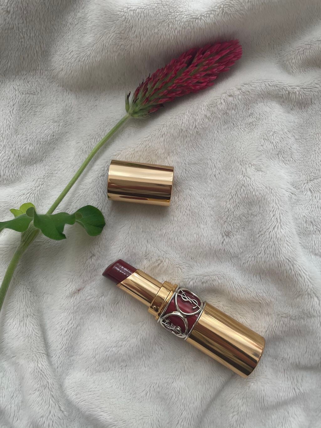 ルージュ ヴォリュプテ シャイン/YVES SAINT LAURENT BEAUTE/口紅を使ったクチコミ(2枚目)