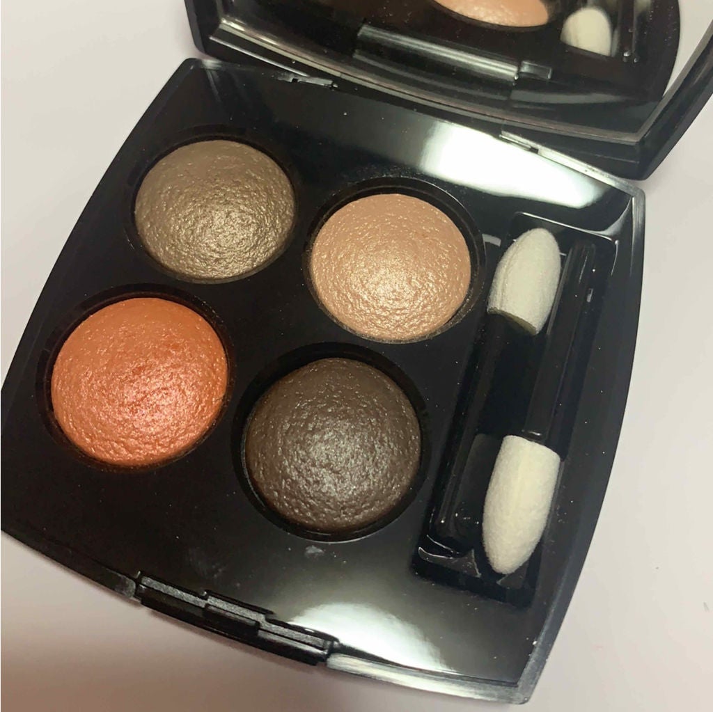 レ キャトル オンブル/CHANEL/アイシャドウパレットを使ったクチコミ(1枚目)