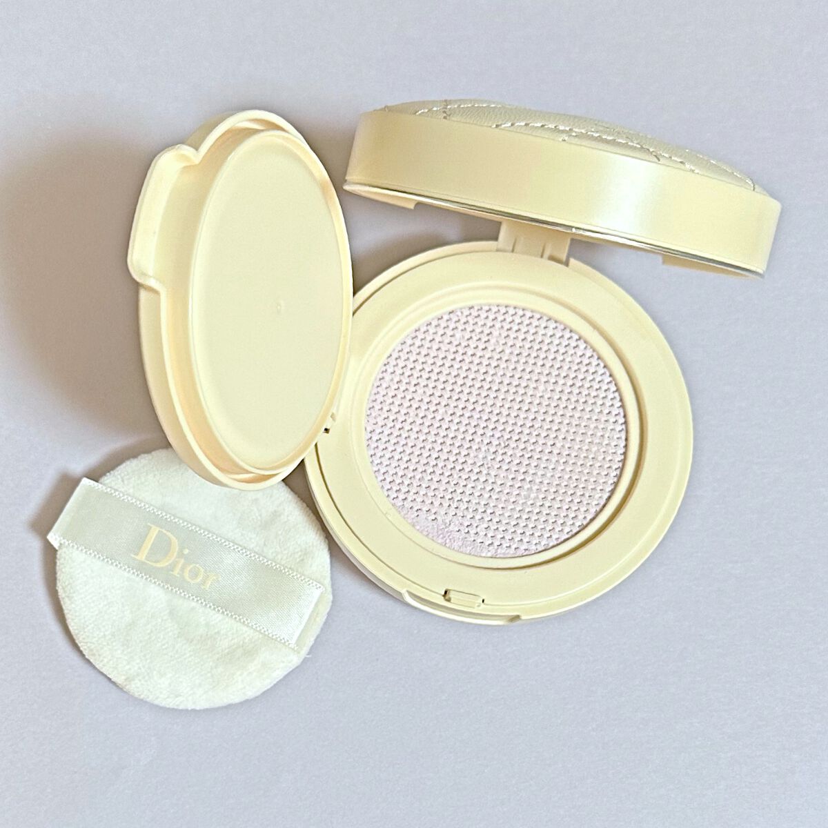 ディオールスキン フォーエヴァー クッション パウダー/Dior/ルースパウダーを使ったクチコミ(2枚目)