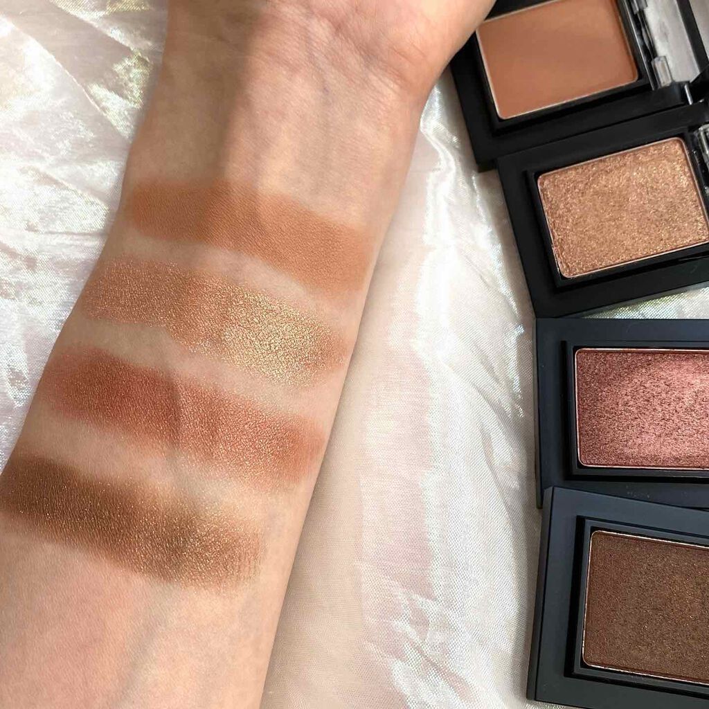 Eyes Fit Daily Shadow/CELEFIT/単色アイシャドウを使ったクチコミ（2枚目）