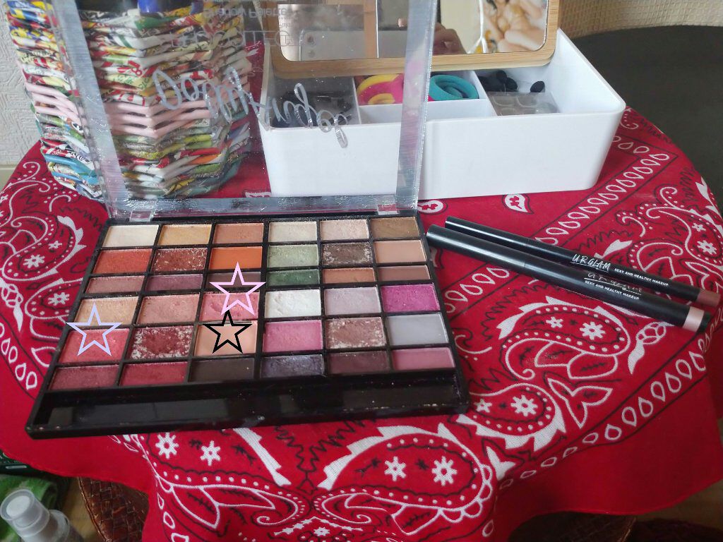 UR GLAM　EYESHADOW STICK/U R GLAM/スティックアイシャドウを使ったクチコミ（1枚目）