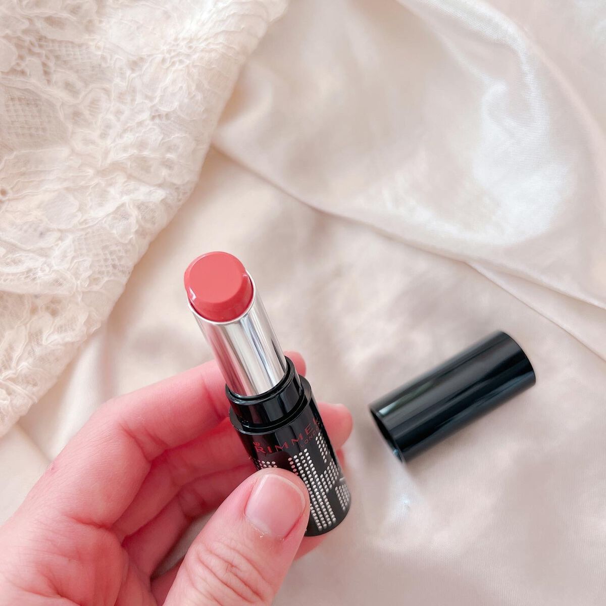 ラスティングフィニッシュ クリーミィ リップ 103/リンメル ロンドン/口紅を使ったクチコミ（2枚目）