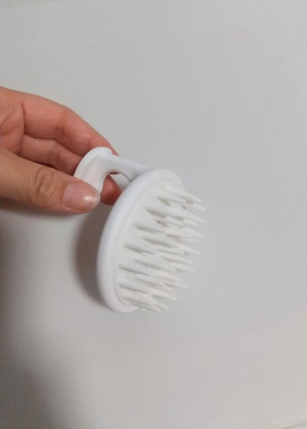 シャンプーブラシ/セリア/スカルプブラシを使ったクチコミ(1枚目)