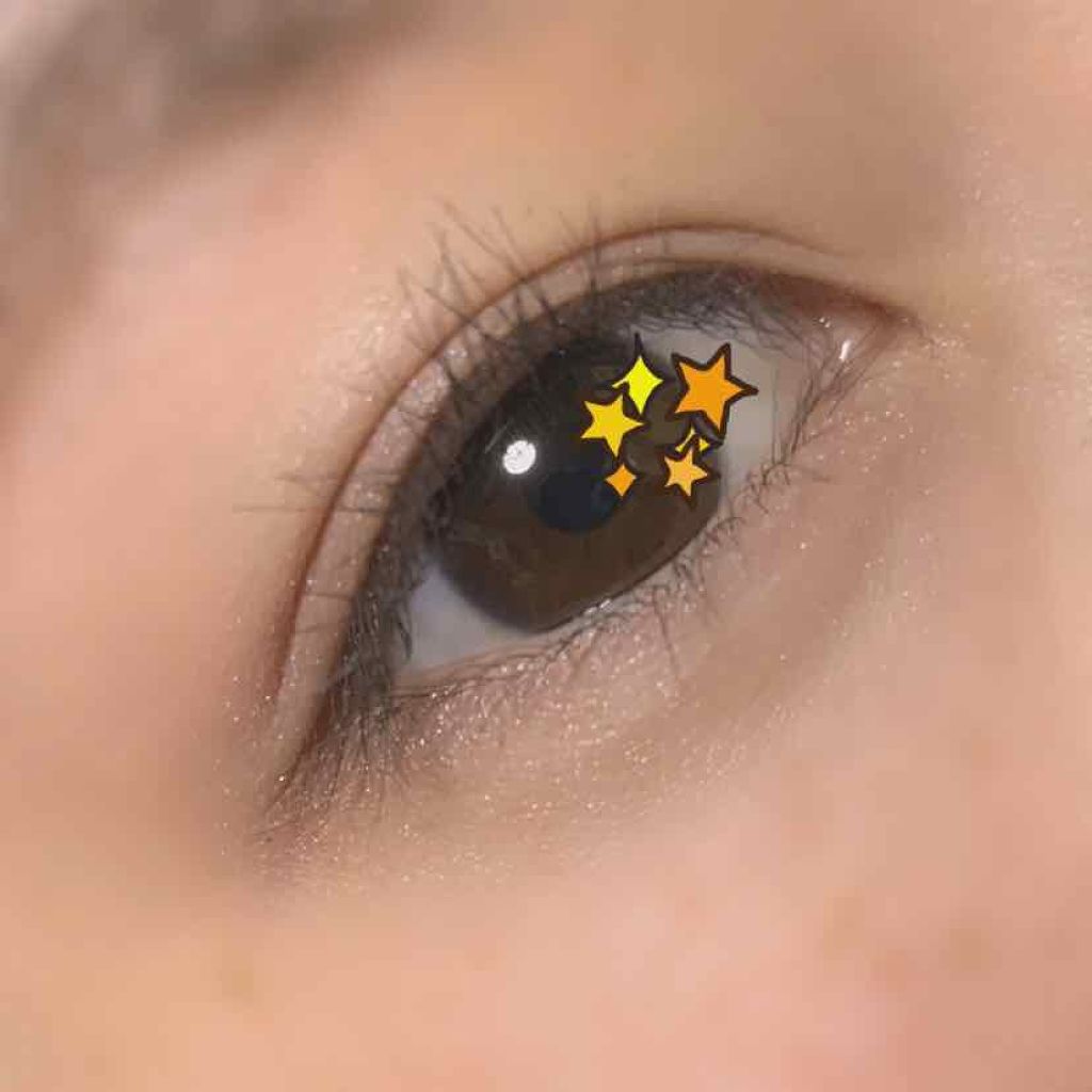 パウダーアイシャドウ ブルーミングキティ/DAISO/アイシャドウパレットを使ったクチコミ(3枚目)