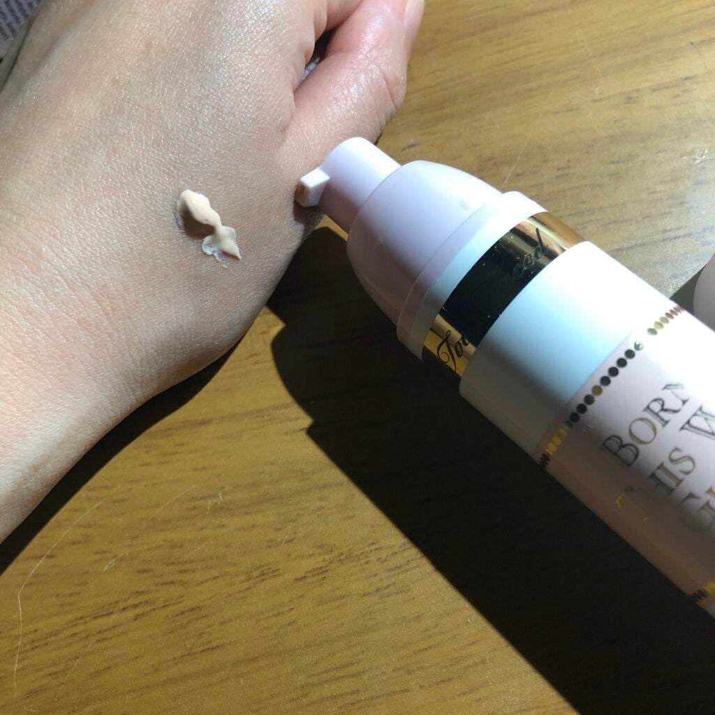 shiny_cosme_vhw5 on LIPS 「トゥーフェイスドのボーンディスウェイ グロウモイスチュ..」(1枚目)