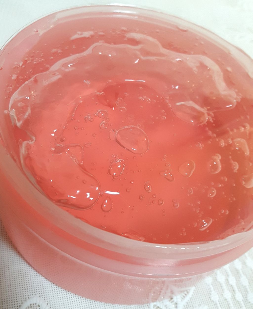 クランベリーモイスチャージェル/SKINFOOD/ボディローションを使ったクチコミ（2枚目）