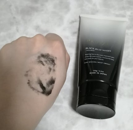 BLACK JELLY WASH(ブラックジェリーウォッシュ)/PLUEST/その他洗顔料を使ったクチコミ(3枚目)