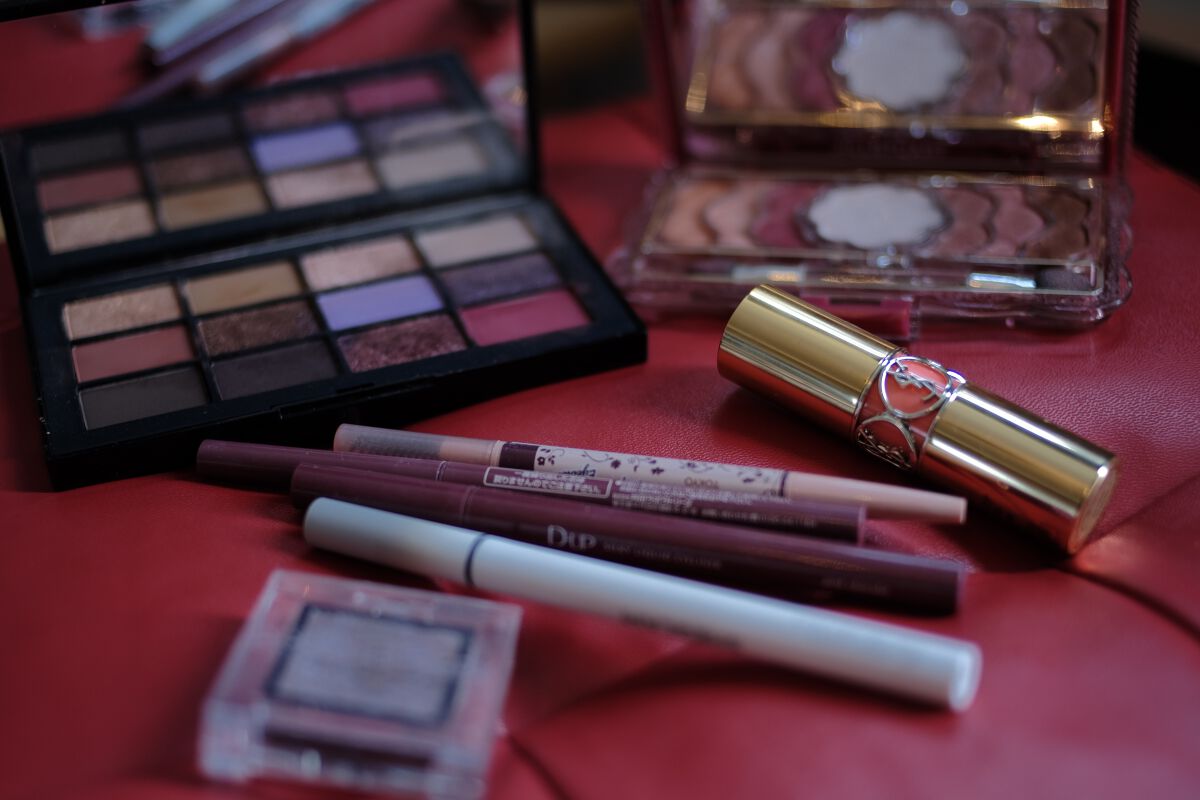 スターゲイズ アイシャドーパレット/NARS/アイシャドウパレットを使ったクチコミ（2枚目）