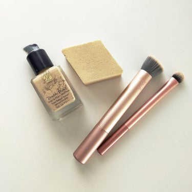 ダブル ウェア ステイ イン プレイス メークアップ /ESTEE LAUDER/リキッドファンデーションを使ったクチコミ（1枚目）