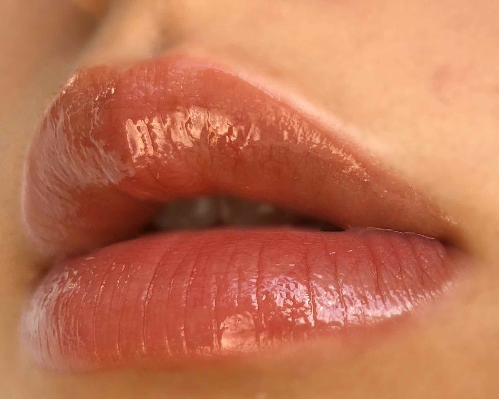 チャビー スティック モイスチャライジング リップ カラー バーム/CLINIQUE/口紅を使ったクチコミ（3枚目）