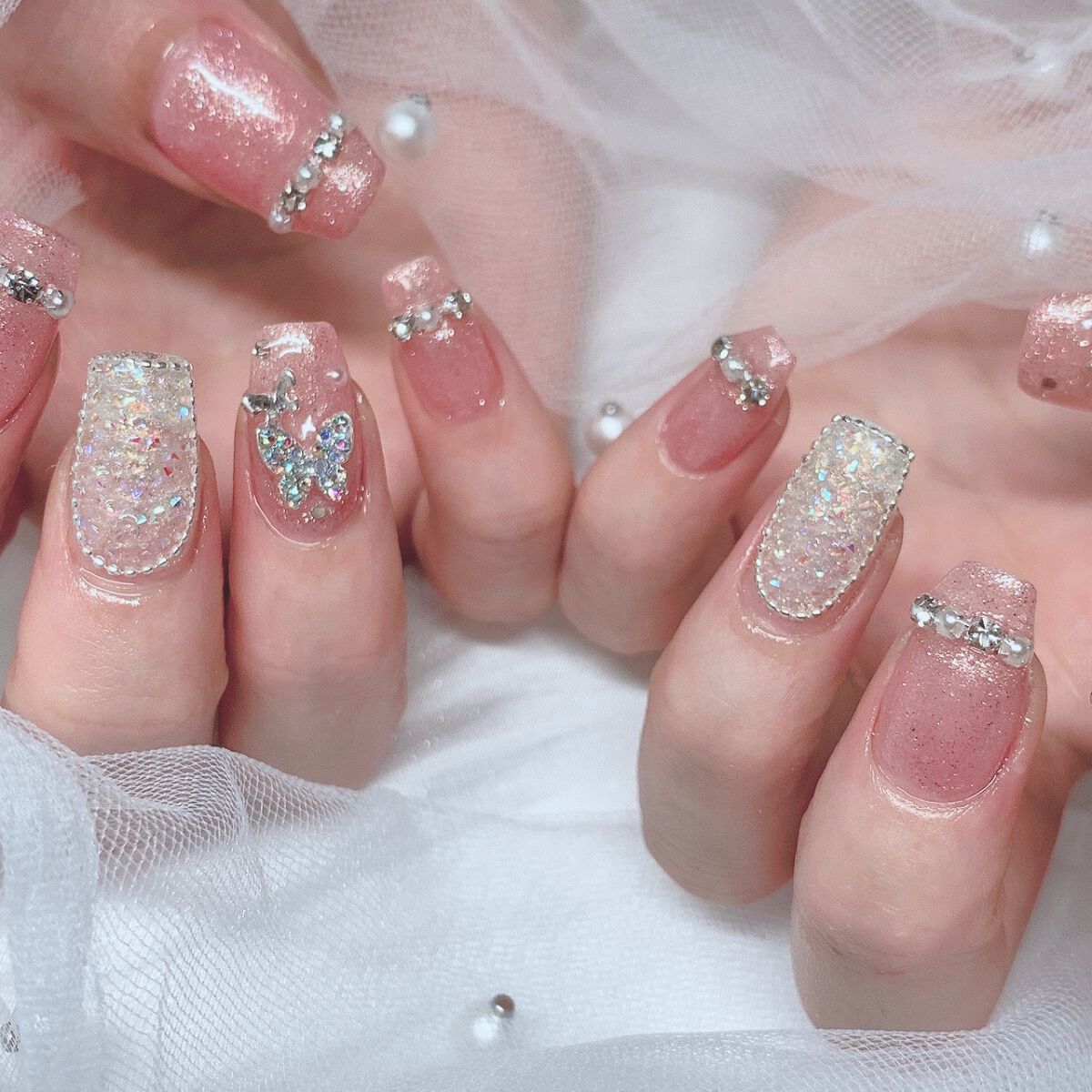 m. on LIPS 「今月のネイル💅✨春っぽいキラキラピンク🌸オーロラピクシーとオー..」(2枚目)