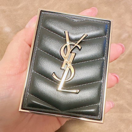 クチュール ミニ クラッチ/YVES SAINT LAURENT BEAUTE/アイシャドウパレットを使ったクチコミ(6枚目)