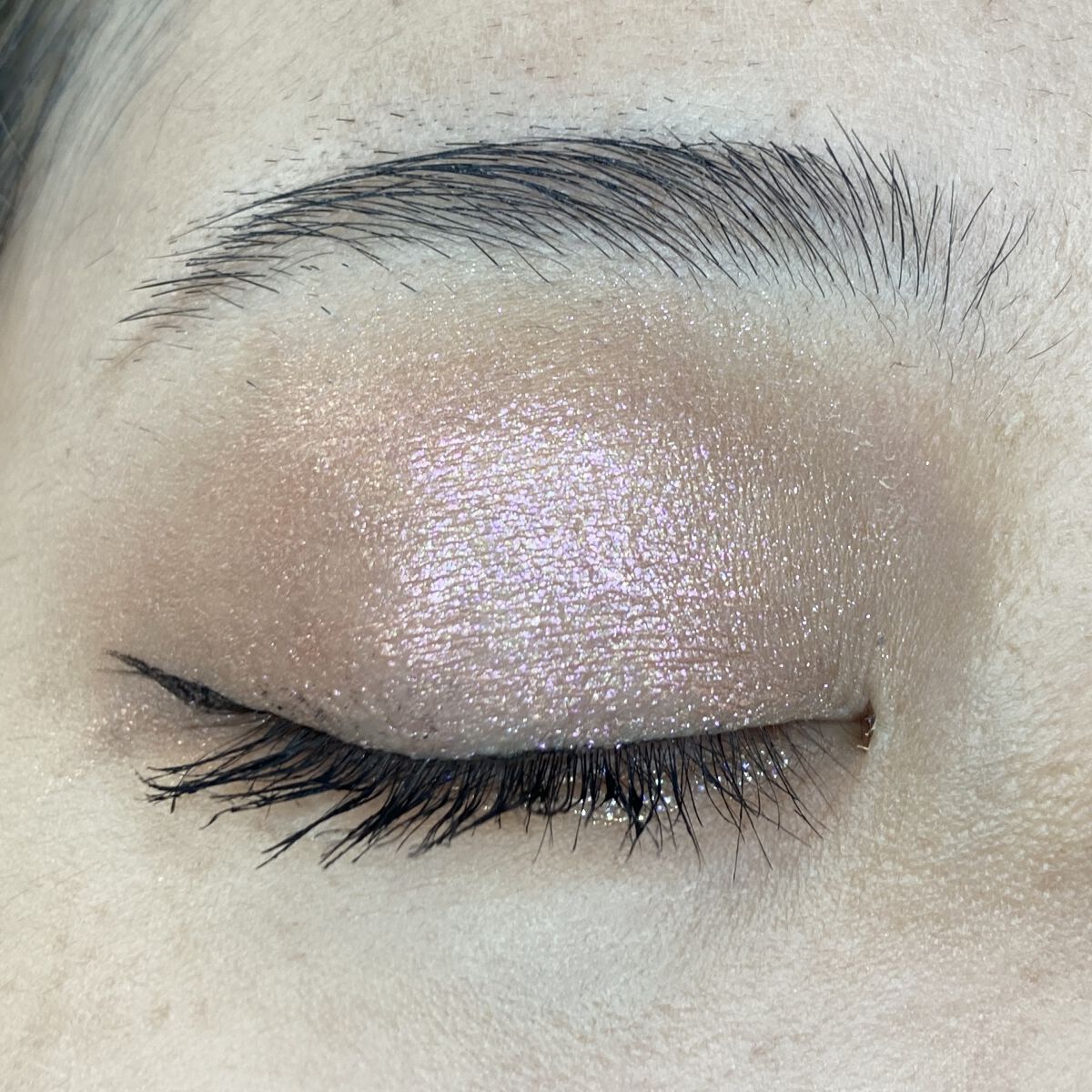 スパークル リキッド アイズ G01 starlight（スターライト）/MilleFée/リキッドアイシャドウを使ったクチコミ（2枚目）