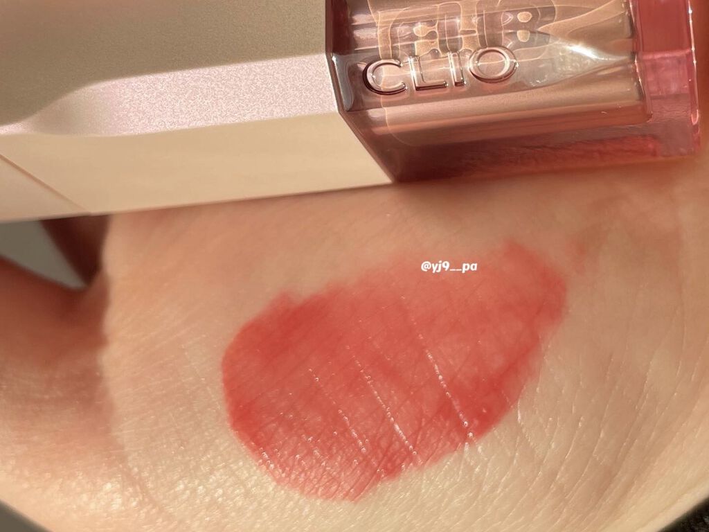 デューイ ブラー ティント/CLIO/リップティントを使ったクチコミ（2枚目）