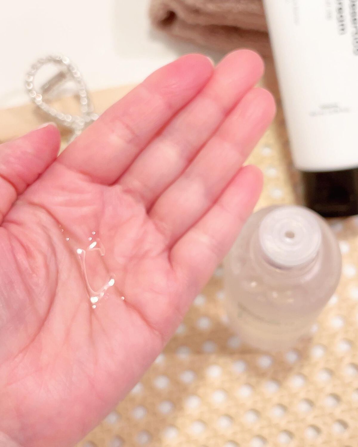 みちねえ フォロバ on LIPS 「・・今のお手入れに物足りなさを感じたら試してほしい2つのクリー..」(9枚目)