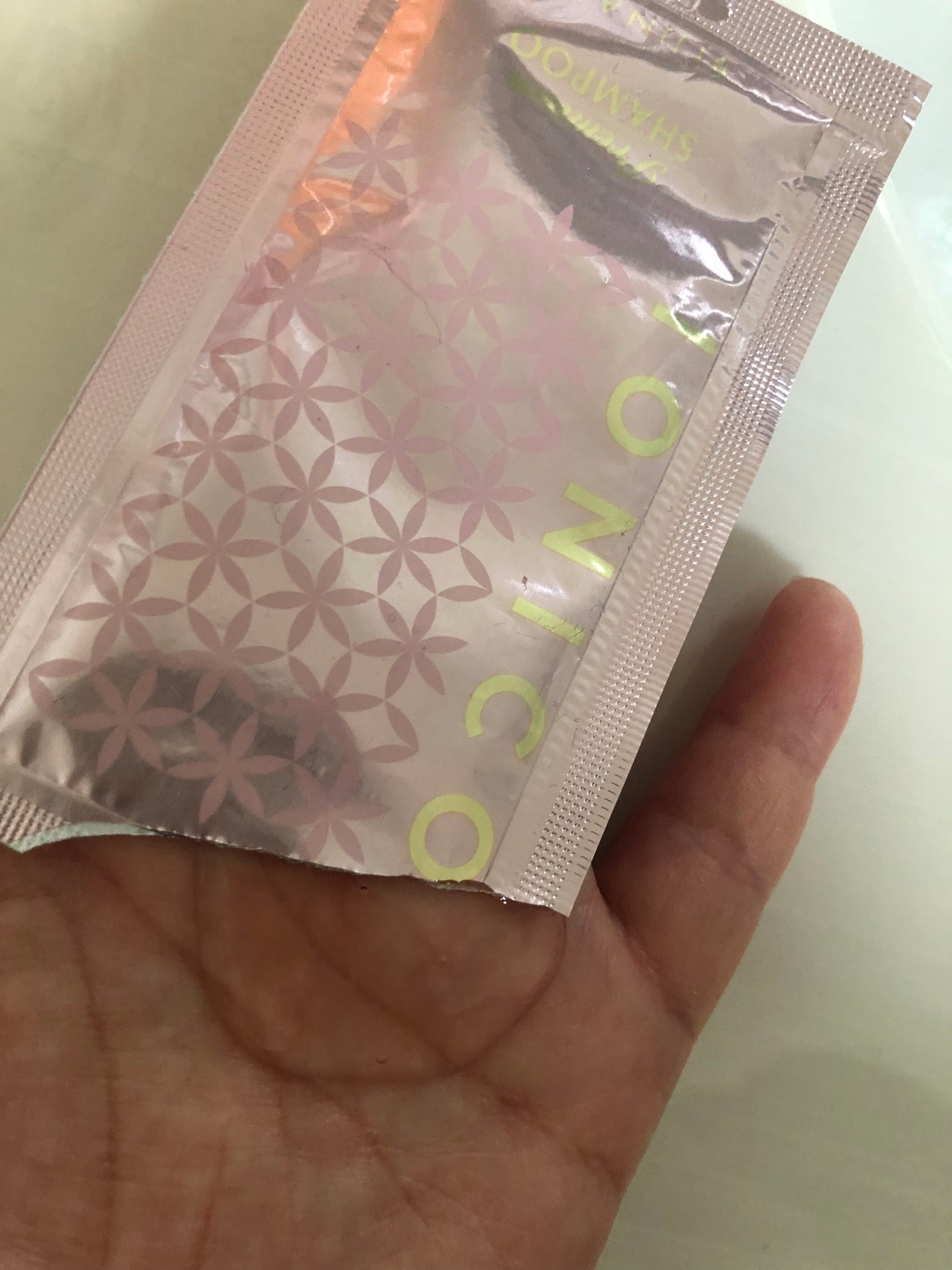 プレミアム ボンドメンテシャンプー/ボンドメンテトリートメント/IONICO/市販シャンプーを使ったクチコミ(2枚目)