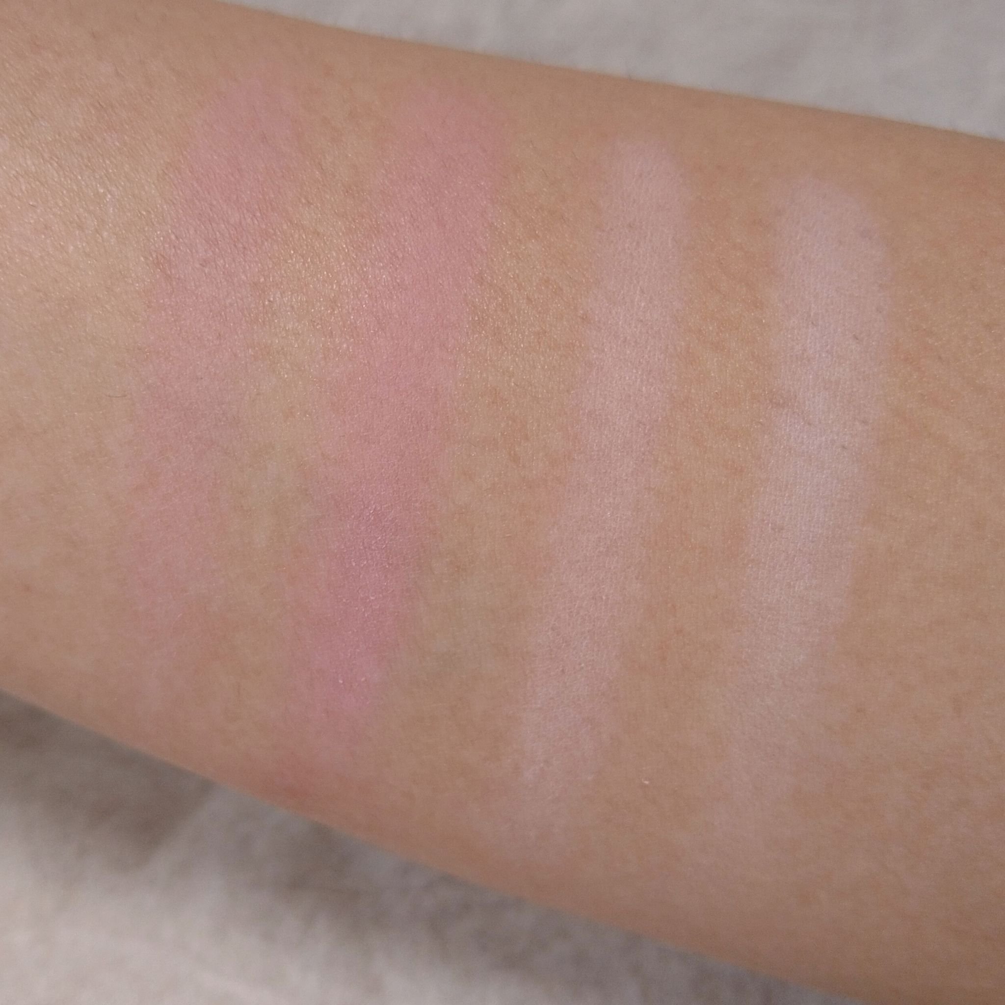 わがままチークハイライター/JUDYDOLL/パウダーチークを使ったクチコミ（3枚目）