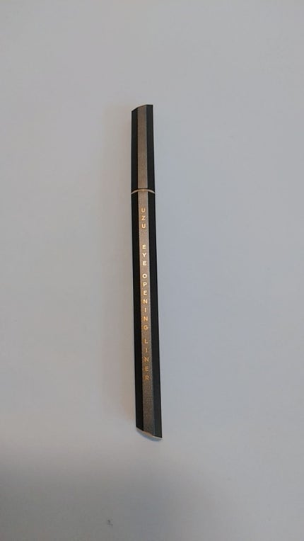 EYE OPENING LINER/UZU BY FLOWFUSHI/リキッドアイライナーを使ったクチコミ(1枚目)