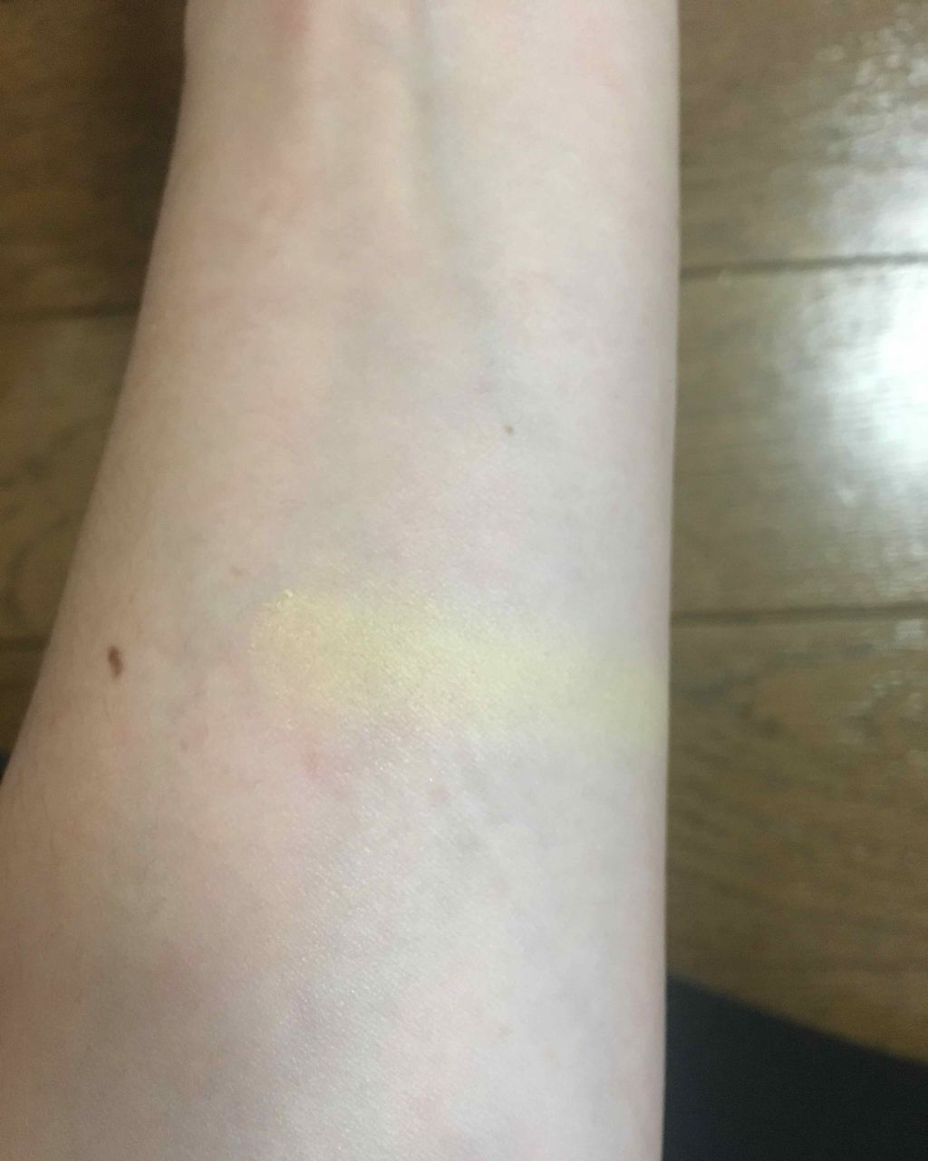 マカロンニュアンスアイズ/LUNASOL/単色アイシャドウを使ったクチコミ(4枚目)