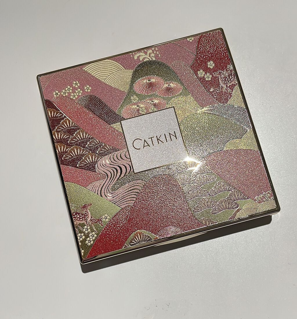 長相思シリーズ 9色アイシャドウパレット/CATKIN/アイシャドウパレットを使ったクチコミ（1枚目）