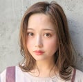 流行りの細眉で垢抜けたい…眉毛の整え方&描き方を徹底解説|おすすめの美眉アイテム14選のサムネイル