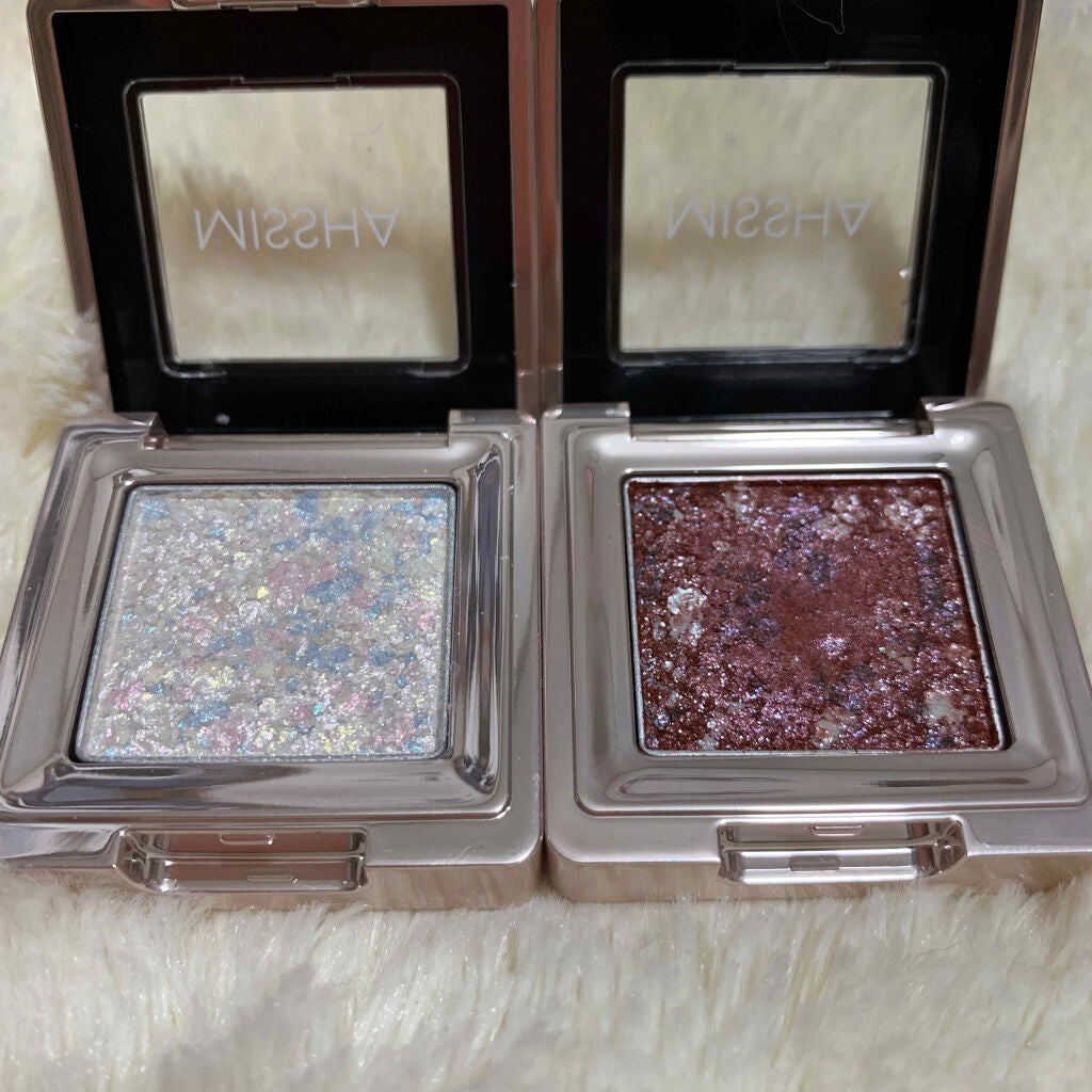 アイコニックルック アイシャドウ/JILL STUART/単色アイシャドウを使ったクチコミ(2枚目)