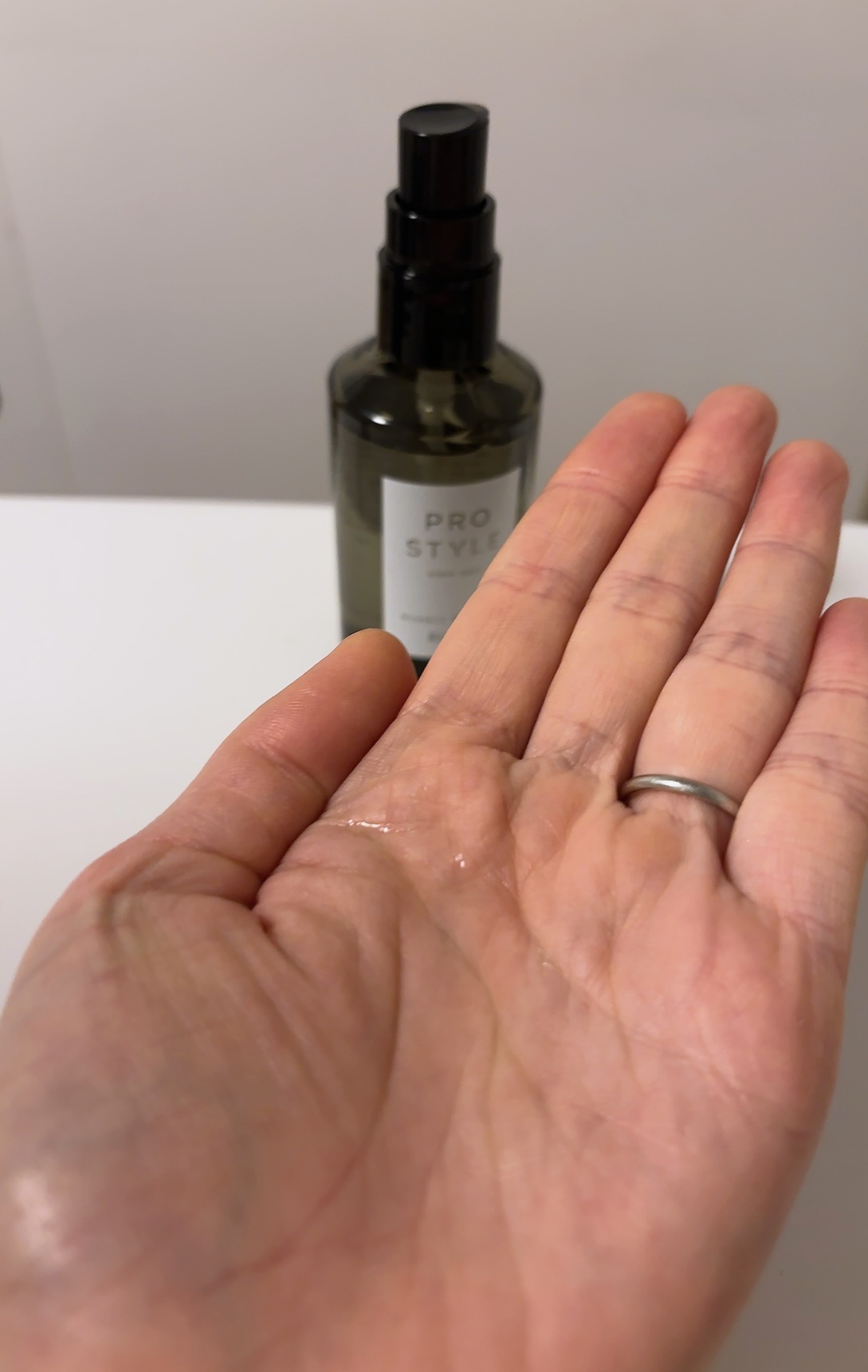 ニュアンスメイクオイル/プロスタイル/ヘアオイルを使ったクチコミ（3枚目）