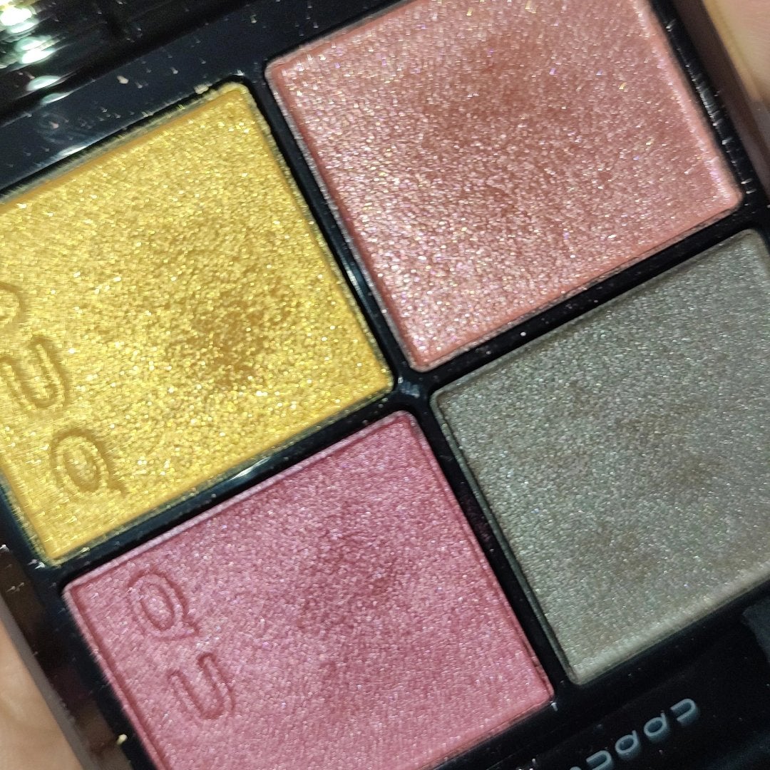 シグニチャー カラー アイズ/SUQQU/アイシャドウパレットを使ったクチコミ(4枚目)