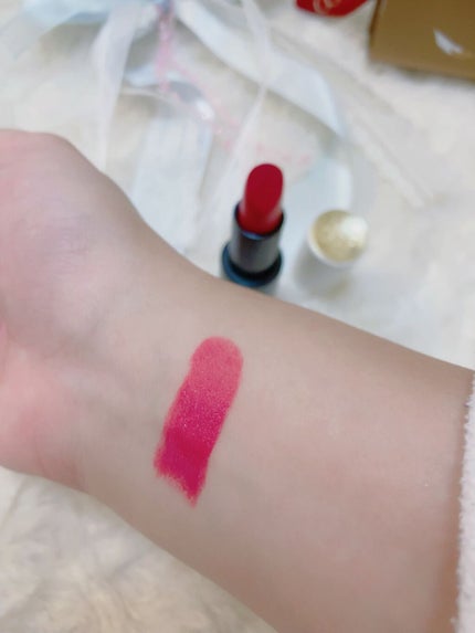 〈ルージュ・エルメス〉 ルージュ ア レーヴル サティネ/エルメス/口紅を使ったクチコミ(3枚目)