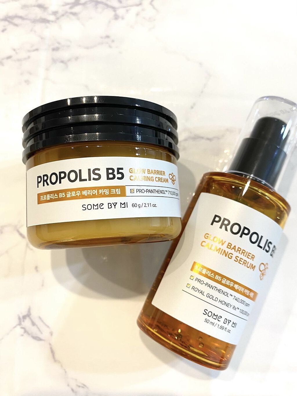SOMEBYMI (@somebymi)から
プロポリスセラムとクリームおためし🍯❤️

プロポリスは炎症を抑えてくれたりするんだって🐝
サラッとしたテクスチャーで使いやすい🐝
パンテノール(B5)がお肌のバリア機能を高めてくれるんだ