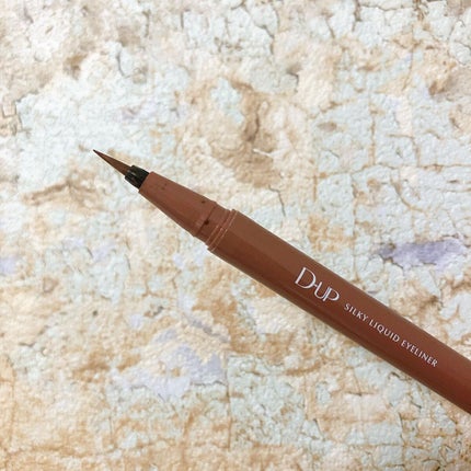 シルキーリキッドアイライナーWP/D-UP/リキッドアイライナーを使ったクチコミ(2枚目)