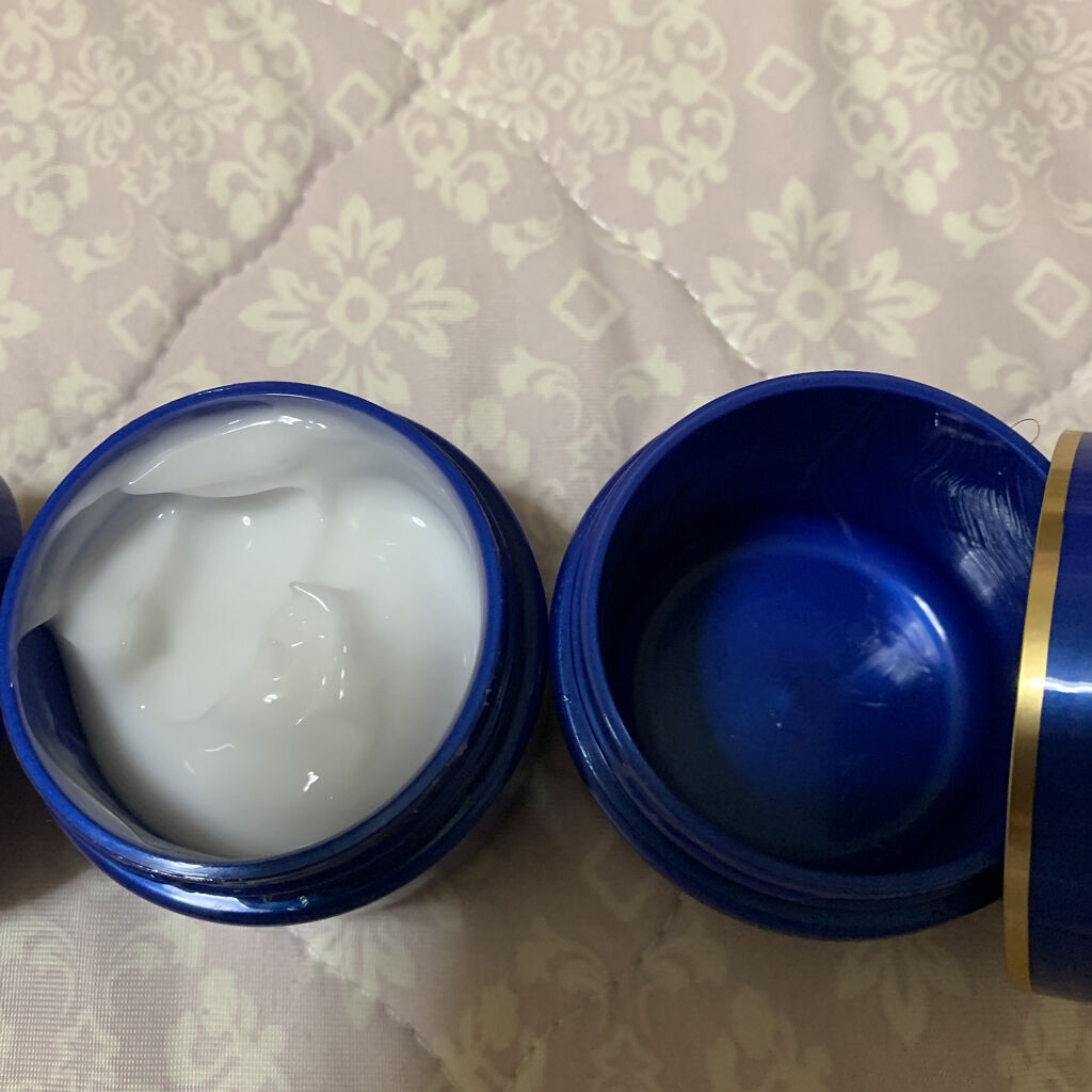 プラセホワイター 薬用美白エッセンスクリーム/プラセホワイター/フェイスクリームを使ったクチコミ（2枚目）