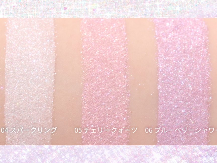 スターリットグリッターパウダー/dasique/グリッターを使ったクチコミ（2枚目）