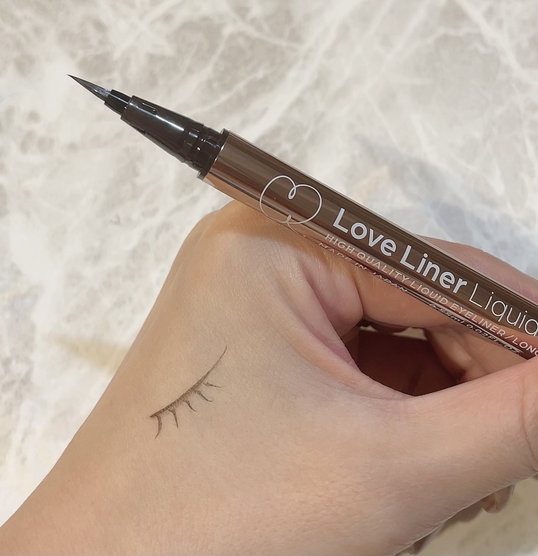 リキッドアイライナーR4/ラブ・ライナー/リキッドアイライナーを使ったクチコミ（3枚目）