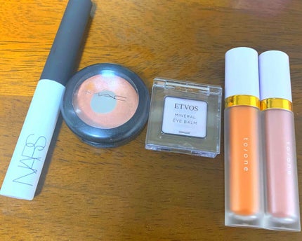 スマッジプルーフ アイシャドーベース/NARS/アイシャドウベースを使ったクチコミ(1枚目)