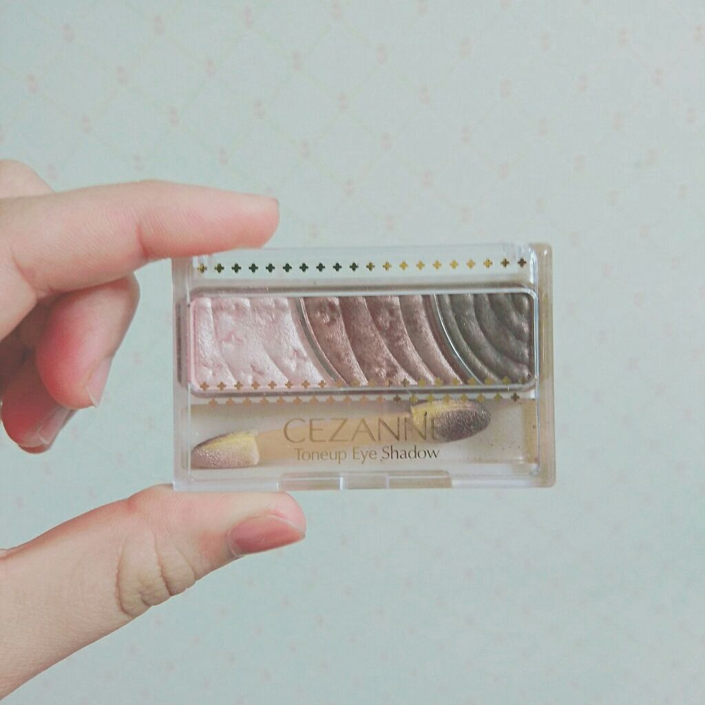 トーンアップアイシャドウ/CEZANNE/アイシャドウパレットを使ったクチコミ（1枚目）
