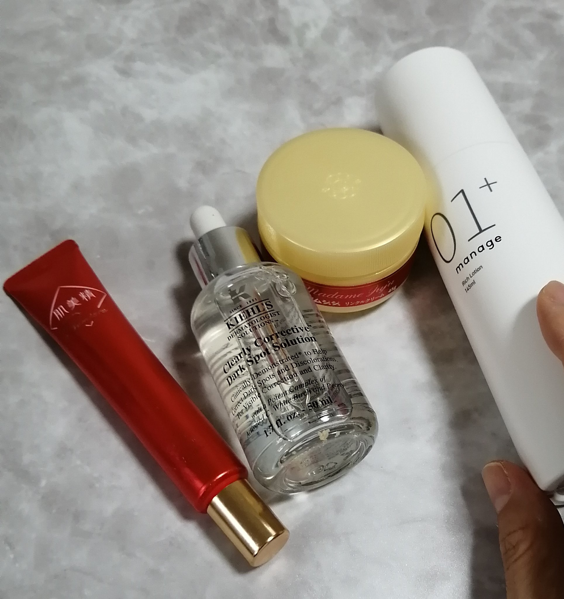 最近の絶好調肌な私の基礎化粧品をご紹介します。

肌測定98％、毛穴、シミ、シワ目立たない❗アラフォーです。 #もち肌スキンケア 

プチプラからちょっといいものまで、まぜこぜです。

化粧水→manage01+　リッチローション
美容液→