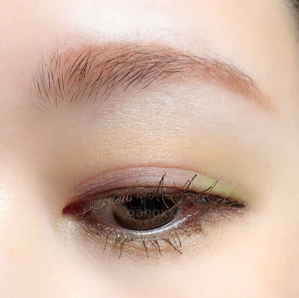 シングルアイシャドー 5367 ライトモスグリーン/NARS/単色アイシャドウを使ったクチコミ（3枚目）