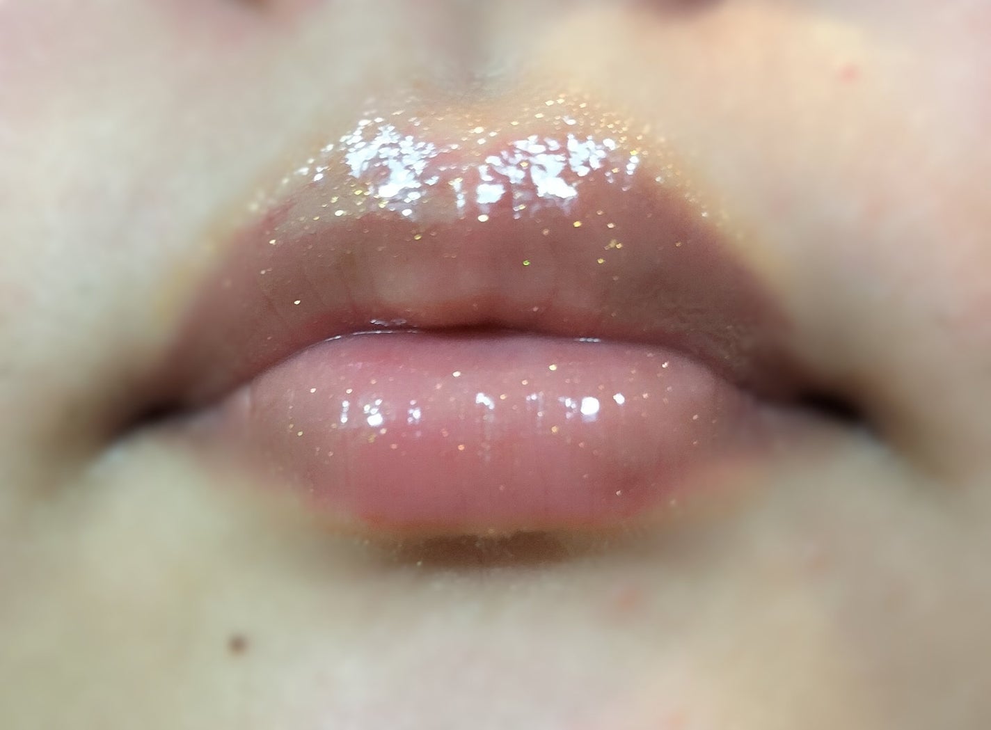 UR GLAM LIP OIL/U R GLAM/リップグロスを使ったクチコミ(4枚目)