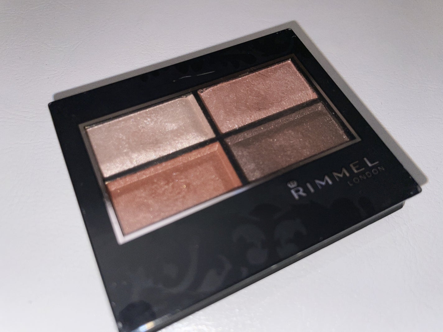 ロイヤルヴィンテージ アイズ/リンメル ロンドン/アイシャドウパレットを使ったクチコミ(1枚目)