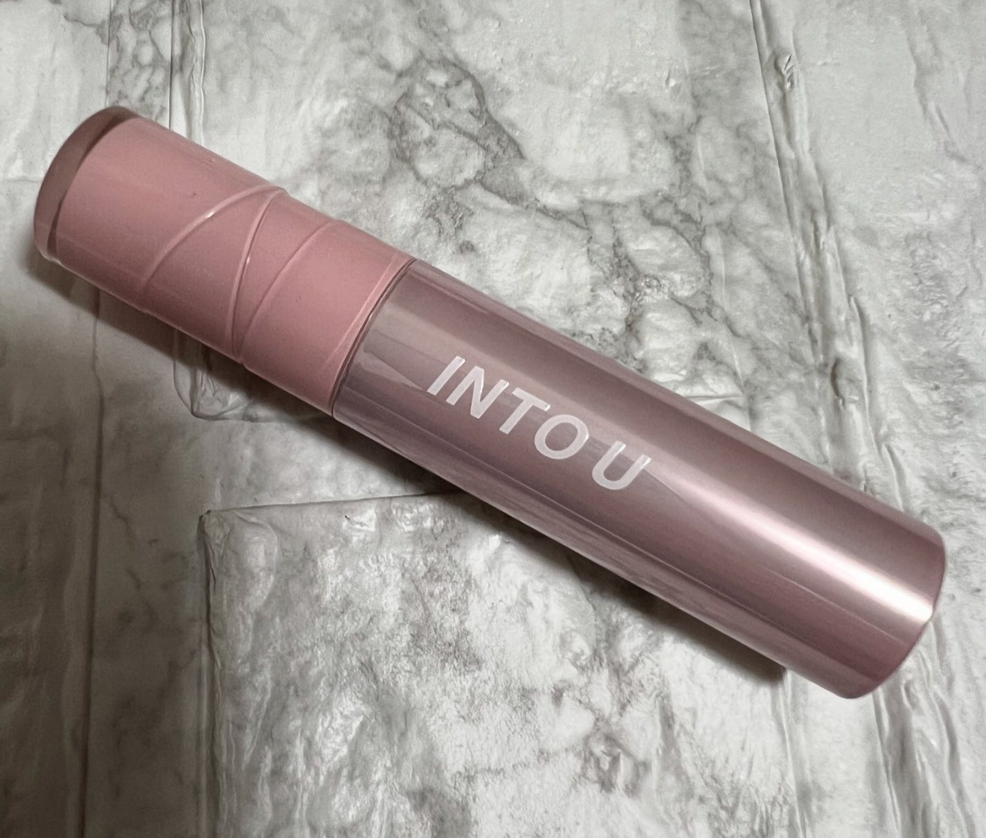 ジューシーパンピンググロス/INTO U/リップグロスを使ったクチコミ(1枚目)