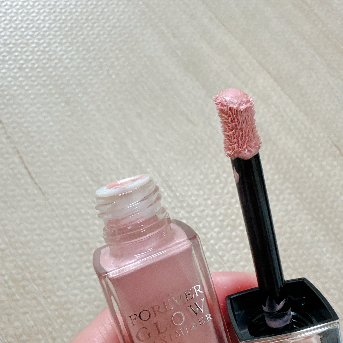 ディオールスキン フォーエヴァー グロウ マキシマイザー/Dior/ハイライトを使ったクチコミ(4枚目)