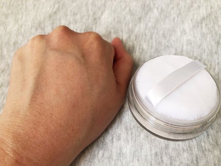 モイストラボ ルースパウダー/Moist Labo/ルースパウダーを使ったクチコミ(4枚目)