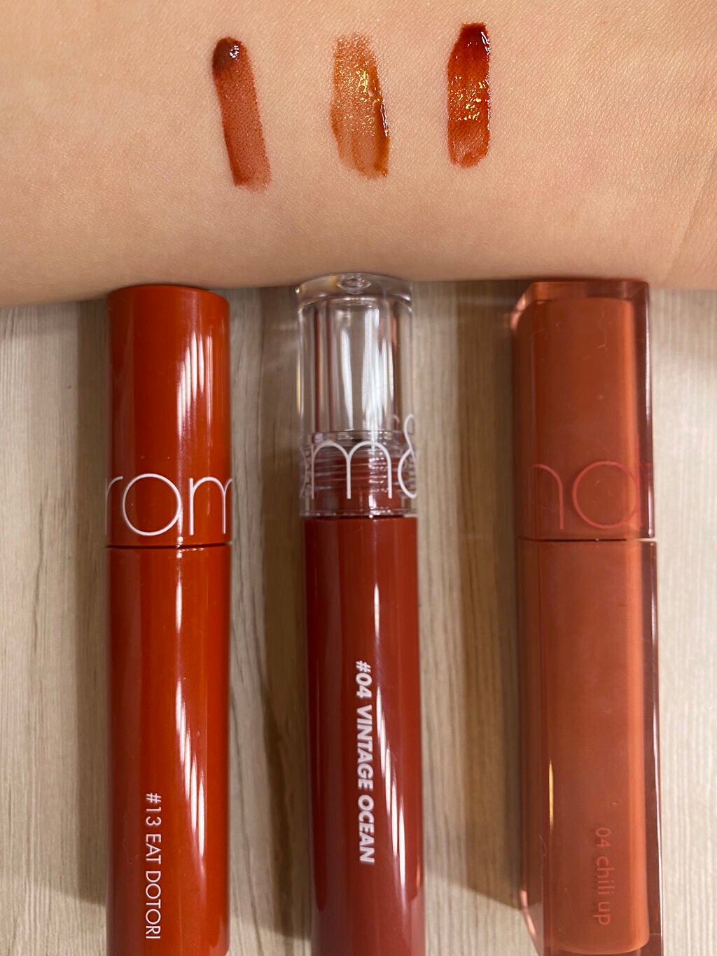 ジューシーラスティングティント/rom&nd/リップティントを使ったクチコミ(4枚目)