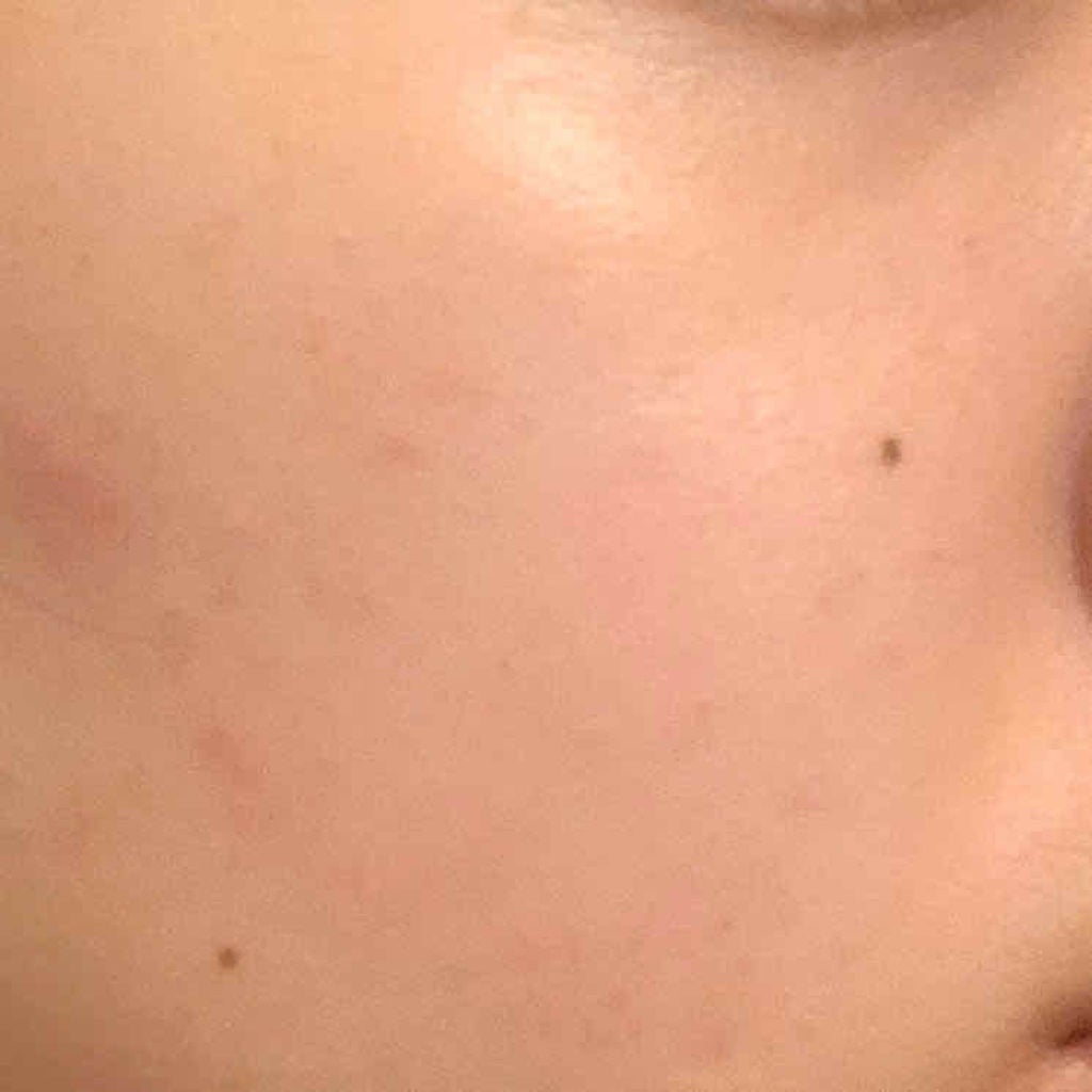 スキンカラーコントロールベース/KATE/化粧下地を使ったクチコミ(3枚目)